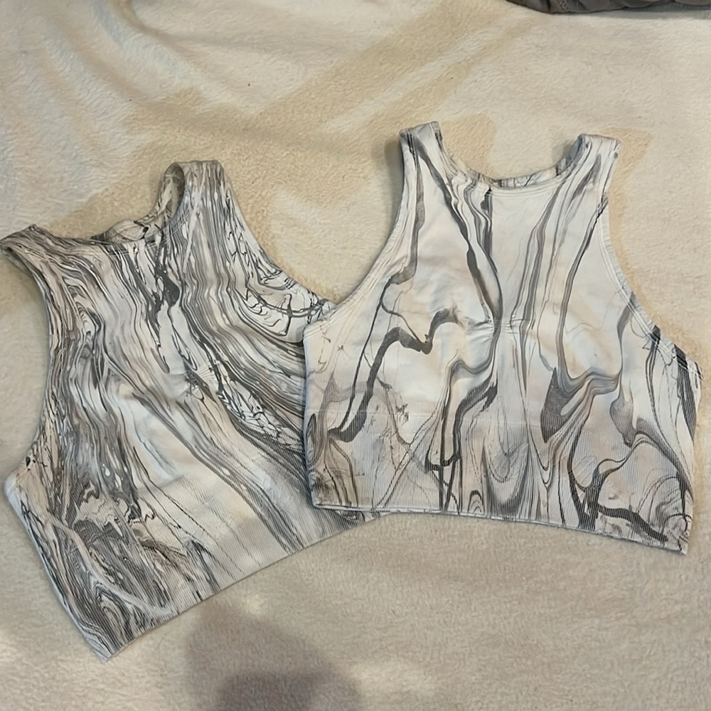 TIU marble earth top